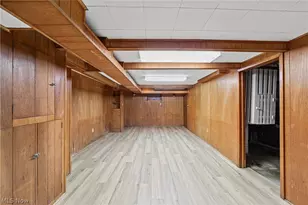 3305 Glencairn Rd, Huber Heights, OH 44122 - Photo 34