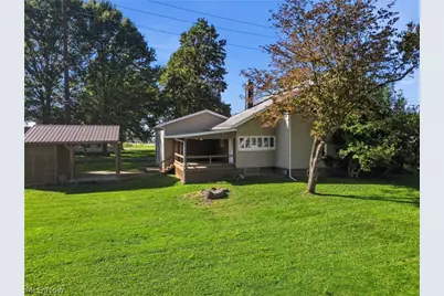 1103 W State Street, Newcomerstown, OH 43832 - Photo 8