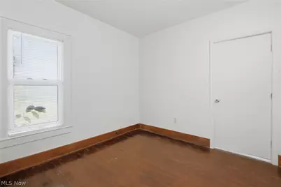 1103 W State Street, Newcomerstown, OH 43832 - Photo 12