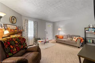 959 Neimans Ave SE, East Canton, OH 44730 - Photo 12