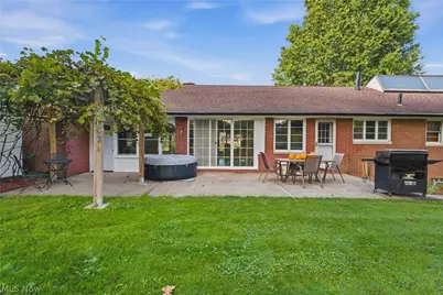 1004 Eastwood Street NE, Canton, OH 44714 - Photo 42