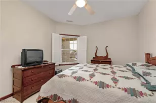 2972 Whispering Shores Dr, Vermilion, OH 44089 - Photo 32