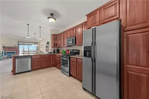 2972 Whispering Shores Dr, Vermilion, OH 44089 - Photo 8