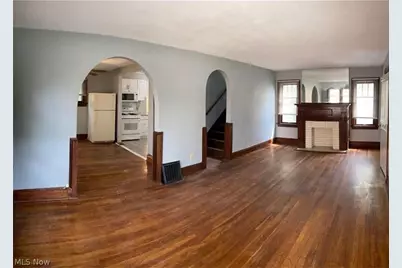 493 Rentschler Street, Akron, OH 44304 - Photo 2