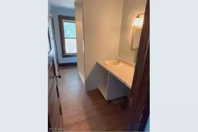 509 Rentschler Street, Akron, OH 44304 - Photo 10