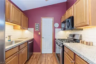2832 Shakespeare Ln, Avon, OH 44011 - Photo 16