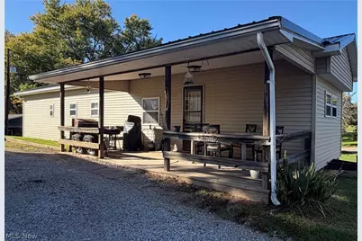 93 Deerfield Road, Zanesville, OH 43701 - Photo 2