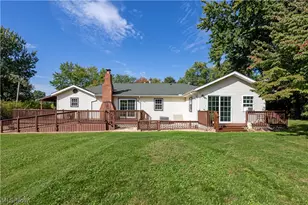 9975 Silvercreek Rd, Wadsworth, OH 44281 - Photo 2