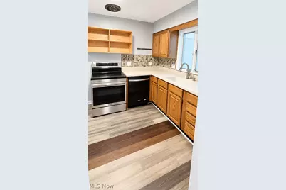 736 E Highland Avenue, Ravenna, OH 44266 - Photo 8