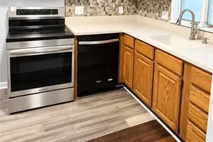 736 E Highland Ave, Ravenna, OH 44266 - Photo 8