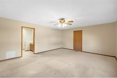 591 Breiton Circle, Barberton, OH 44203 - Photo 30