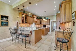 7539 Highbury Pointe, Canfield, OH 44406 - Photo 8