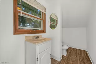 6077 Lake Ave, Elyria, OH 44035 - Photo 28