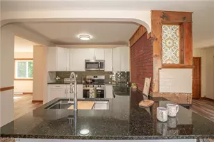 12800 Redwood Ave NW, Uniontown, OH 44685 - Photo 10