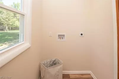12800 Redwood Avenue NW, Uniontown, OH 44685 - Photo 18