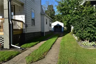 166 17th St NW, Barberton, OH 44203 - Photo 4