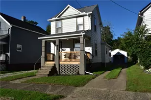 166 17th St NW, Barberton, OH 44203 - Photo 2