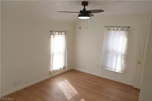 166 17th St NW, Barberton, OH 44203 - Photo 24