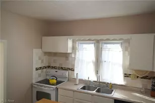 166 17th St NW, Barberton, OH 44203 - Photo 16