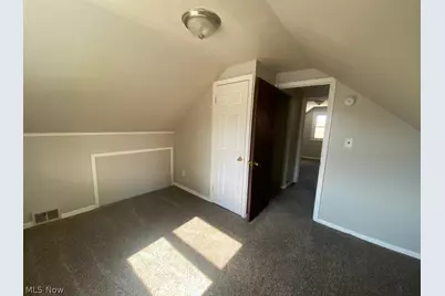 12305 Emery Avenue, Loveland, OH 44135 - Photo 16