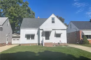 403 E 323rd St, Willowick, OH 44095 - Photo 2