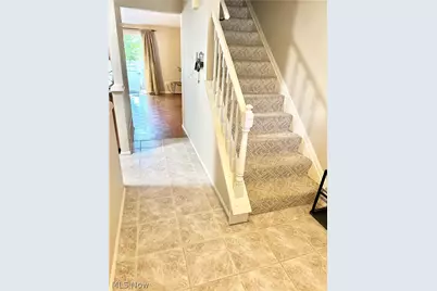 3873 Lake Run Boulevard, Stow, OH 44224 - Photo 8