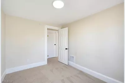 701 E Lincolnway, Minerva, OH 44657 - Photo 20