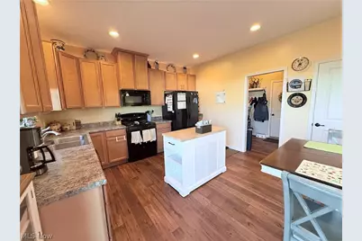 3224 Fallen Brook Lane, Brunswick, OH 44212 - Photo 4