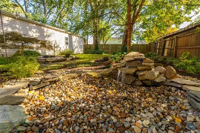 15711 Leigh Ellen Avenue, Loveland, OH 44135 - Photo 36