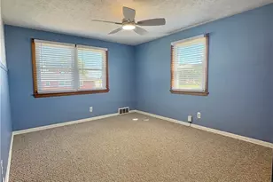 1407 W Valentine Cir NW, Canton, OH 44708 - Photo 12