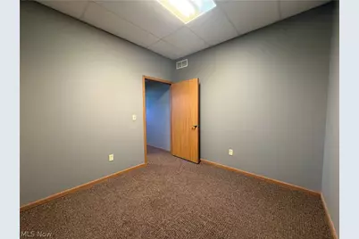 4824 Cleveland Avenue S, Canton, OH 44707 - Photo 16