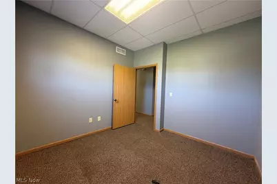 4824 Cleveland Avenue S, Canton, OH 44707 - Photo 18