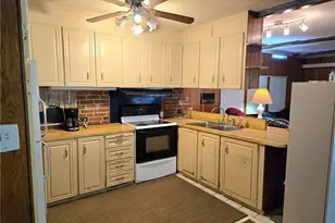1531 Guenevere St, Streetsboro, OH 44241 - Photo 4