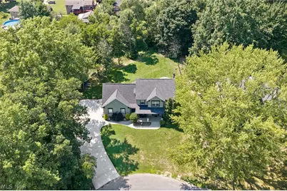 5860 Iva Drive, New Franklin, OH 44319 - Photo 4