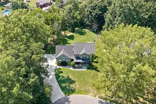 5860 Iva Dr, New Franklin, OH 44319 - Photo 4