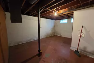 1565 E 332nd St, Eastlake, OH 44095 - Photo 24