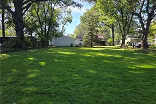1565 E 332nd St, Eastlake, OH 44095 - Photo 44