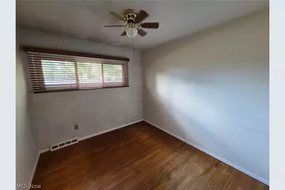 1565 E 332nd Street, Eastlake, OH 44095 - Photo 6