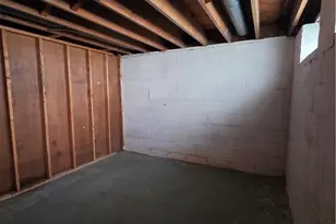 1565 E 332nd St, Eastlake, OH 44095 - Photo 34
