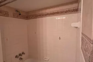 1565 E 332nd St, Eastlake, OH 44095 - Photo 16
