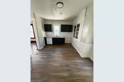 1439 E 110th Street, Loveland, OH 44106 - Photo 6