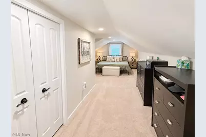 278 Ridgeview Drive, Green Hills, OH 44131 - Photo 14