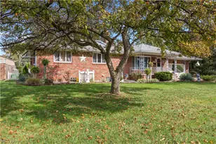 1426 W 40th St, Lorain, OH 44053 - Photo 8