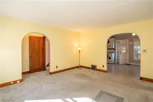3609 Westview Ave NW, Canton, OH 44709 - Photo 6