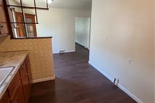 828 E Lucius Ave, Youngstown, OH 44502 - Photo 6