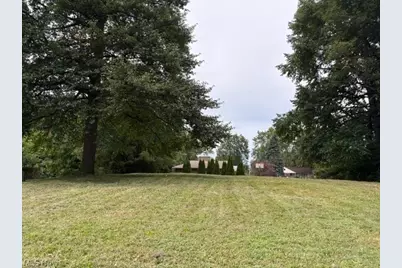 Landscape Circle NW, Canton, OH 44709 - Photo 8