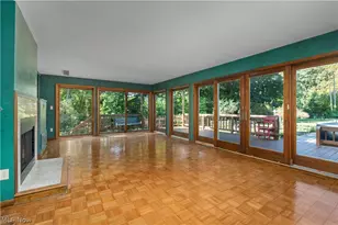 916 Elywood Dr, Elyria, OH 44035 - Photo 14