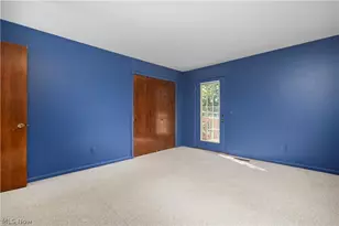 916 Elywood Dr, Elyria, OH 44035 - Photo 40