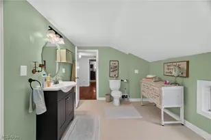 538 Center Rd, Conneaut, OH 44030 - Photo 8
