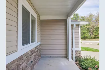 1146 Briarcliff Drive, Akron, OH 44312 - Photo 32